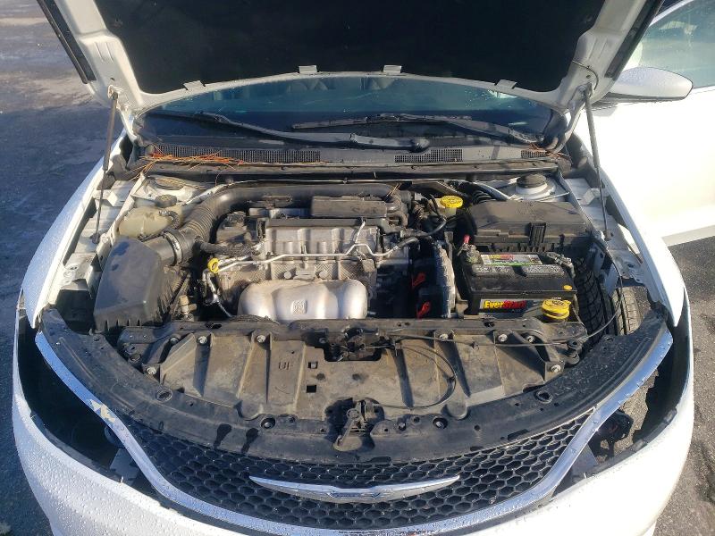 Продажа на аукционе авто 2017 Chrysler 200, vin: 1C3CCCFB0HN500192, номер лота: 73410535