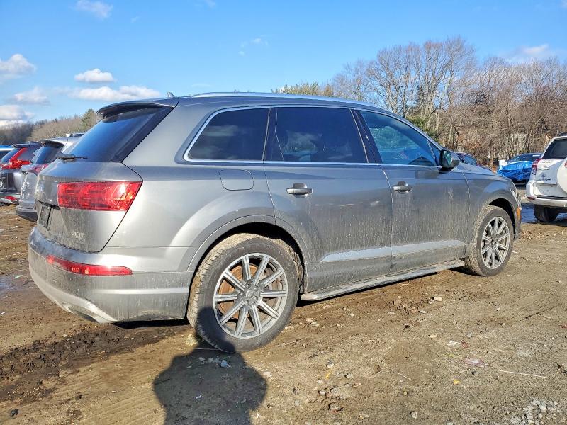 Продаж на аукціоні авто 2017 Audi Q7, vin: WA1LAAF7XHD027211, номер лоту: 73061235