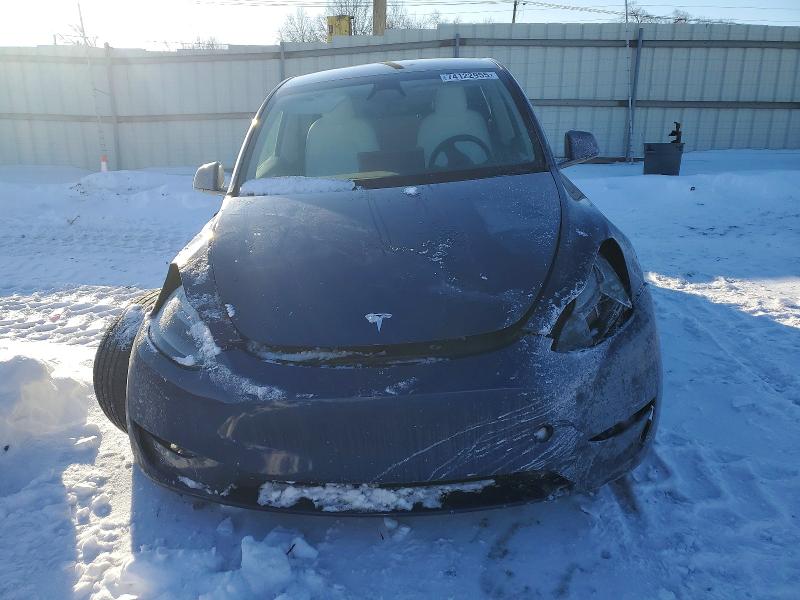 74122955 :رقم المزاد ، 7SAYGAEEXRF149364 vin ، 2024 Tesla Model Y مزاد بيع