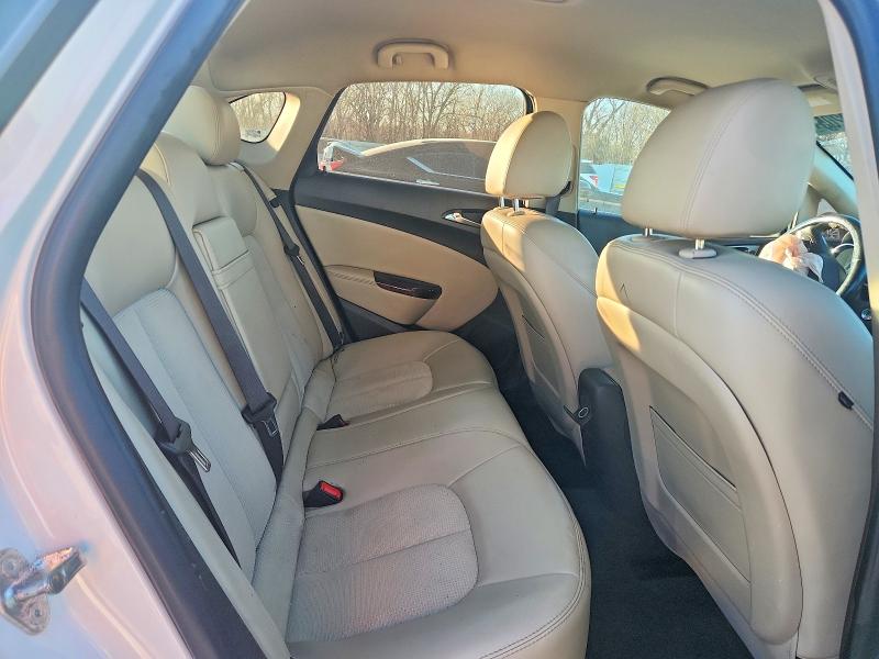 2014 Buick Verano მანქანა იყიდება აუქციონზე, vin: 1G4PP5SK2E4129472, აუქციონის ნომერი: 99227205