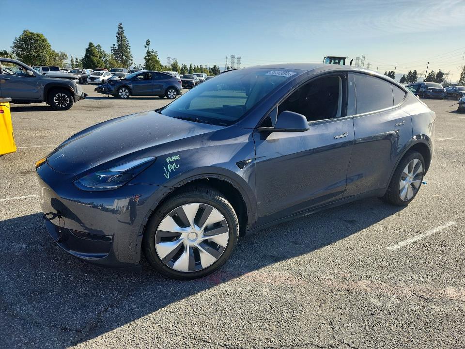 2023 Tesla Model Y მანქანა იყიდება აუქციონზე, vin: 7SAYGDEEXPA211681, აუქციონის ნომერი: 74703605