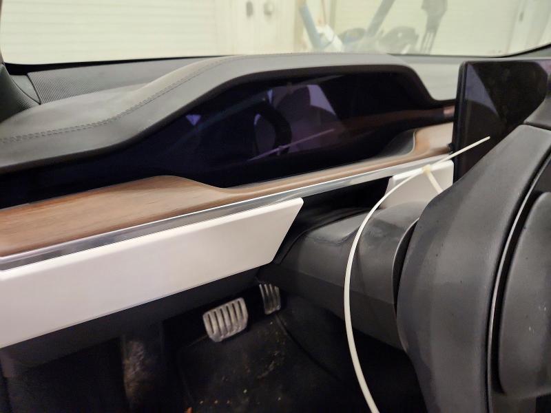 Продажа на аукционе авто 2023 Tesla Model S, vin: 5YJSA1E5XPF502316, номер лота: 74764005