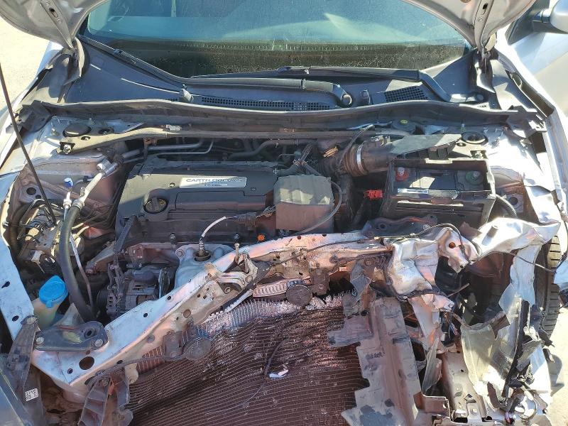 Auction sale of the 2015 Honda Accord, vin: 1HGCR2F50FA135842, lot number: 72678655