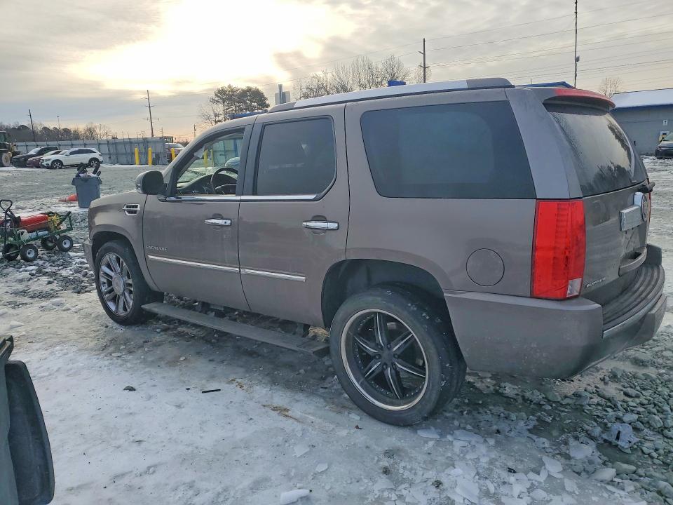Продажа на аукционе авто 2014 Cadillac Escalade P, vin: 1GYS4DEF9ER240789, номер лота: 75019735