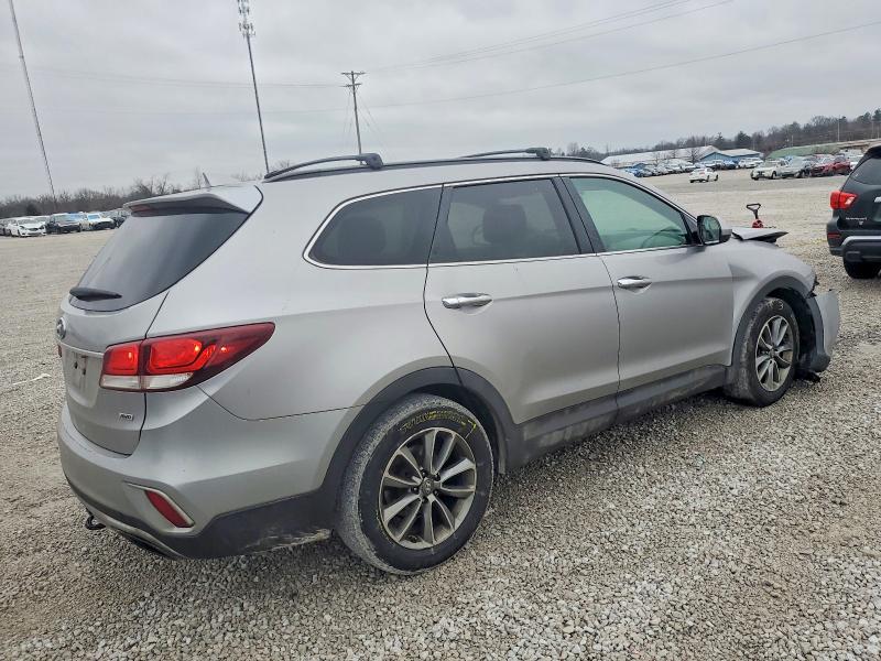 Продаж на аукціоні авто 2017 Hyundai Santa Fe S, vin: KM8SMDHF5HU182680, номер лоту: 98639115