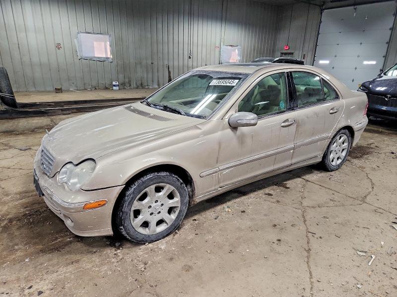 Aukcja sprzedaży 2005 Mercedes-benz C 240 4mat, vin: WDBRF81J05F596869, numer aukcji: 73695045