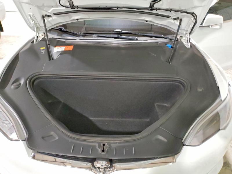 Продажа на аукционе авто 2018 Tesla Model S, vin: 5YJSA1E23JF274091, номер лота: 99006595