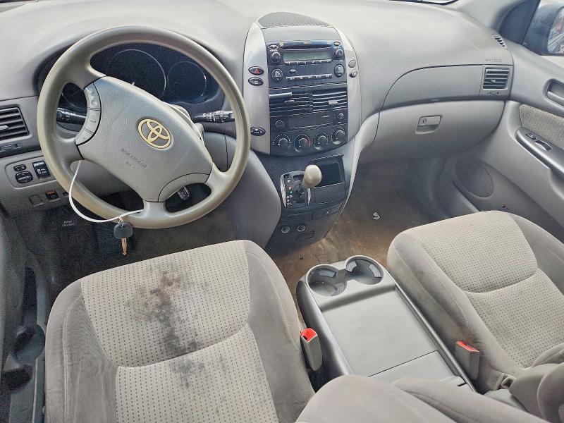 2009 Toyota Sienna მანქანა იყიდება აუქციონზე, vin: 5TDZK23C99S258255, აუქციონის ნომერი: 98388355