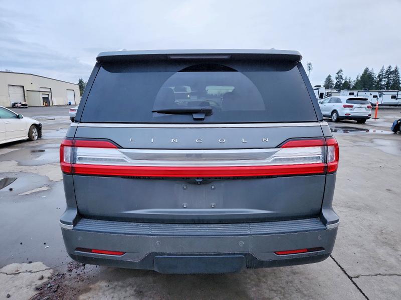 97836615 :رقم المزاد ، 5LMJJ2LT1MEL15216 vin ، 2021 Lincoln Navigator مزاد بيع