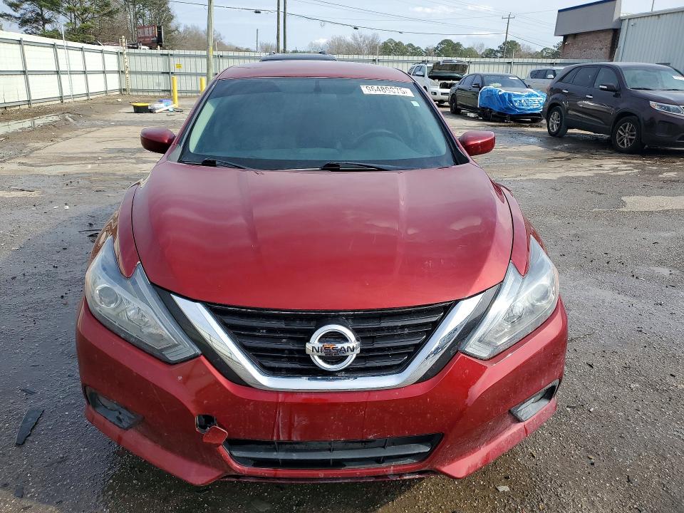 Продаж на аукціоні авто 2017 Nissan Altima, vin: 1N4AL3AP1HC498640, номер лоту: 96489875