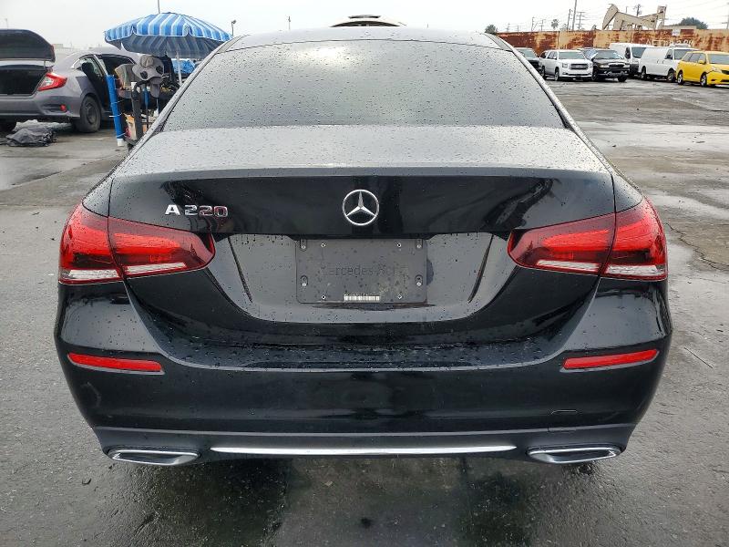 74287005 :رقم المزاد ، WDD3G4EB9KW017296 vin ، 2019 Mercedes-benz A مزاد بيع
