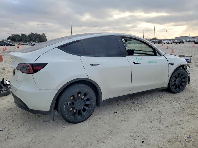 72859195 :رقم المزاد ، 7SAYGDEE4PF630726 vin ، 2023 Tesla Model Y مزاد بيع