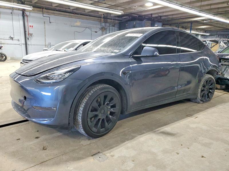 Auction sale of the 2022 Tesla Model Y, vin: 7SAYGDEE8NF420496, lot number: 73787335