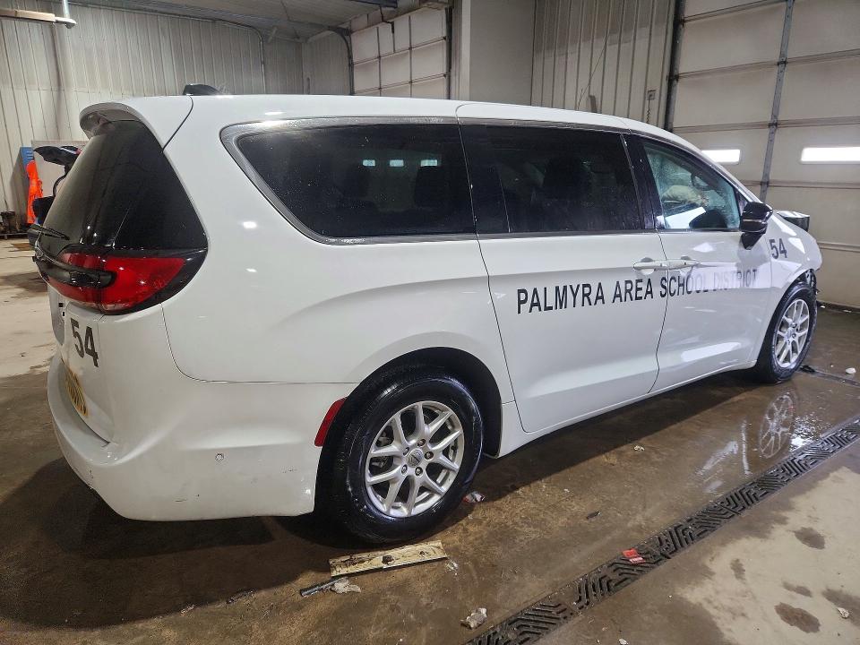 Продажа на аукционе авто 2024 Chrysler Pacifica, vin: 2C4RC1BG8RR109744, номер лота: 75189695