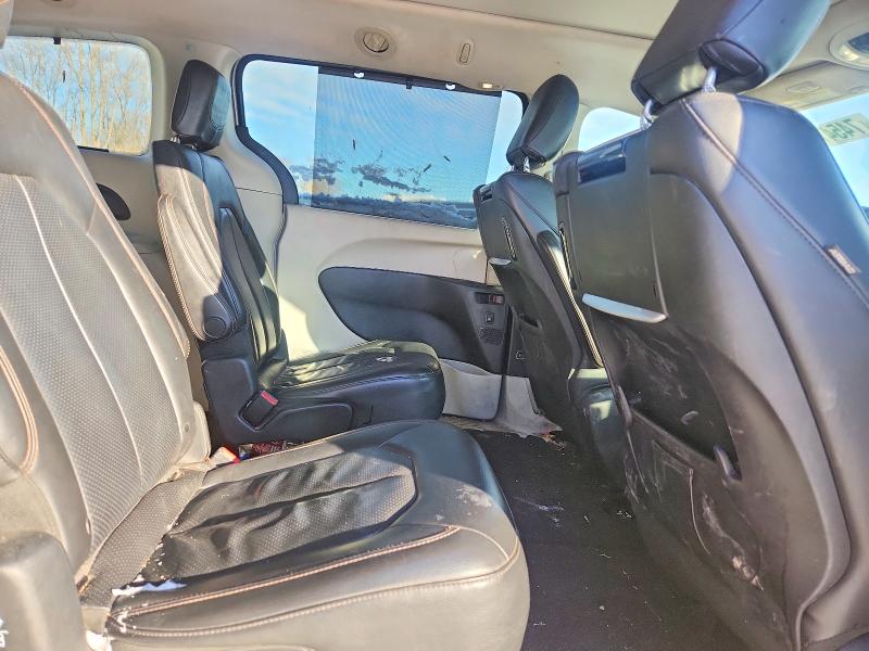 74547245 :رقم المزاد ، 2C4RC1EG2KR506285 vin ، 2019 Chrysler Pacifica مزاد بيع