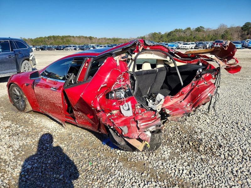 Продажа на аукционе авто 2018 Tesla Model S, vin: 5YJSA1E28JF262437, номер лота: 74734625