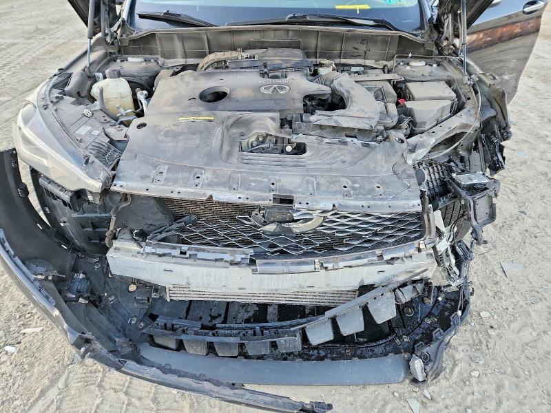 72700505 :رقم المزاد ، 3PCAJ5M33LF115684 vin ، 2020 Infiniti Qx50 مزاد بيع