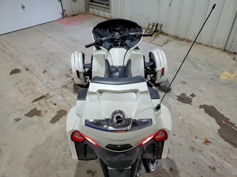 72883435 :رقم المزاد ، 2BXNBDD15EV004222 vin ، 2014 Can-am Spyder Roadster مزاد بيع