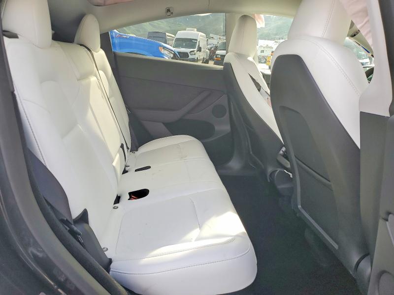 2024 Tesla Model Y მანქანა იყიდება აუქციონზე, vin: 7SAYGDED0RF177408, აუქციონის ნომერი: 99264965