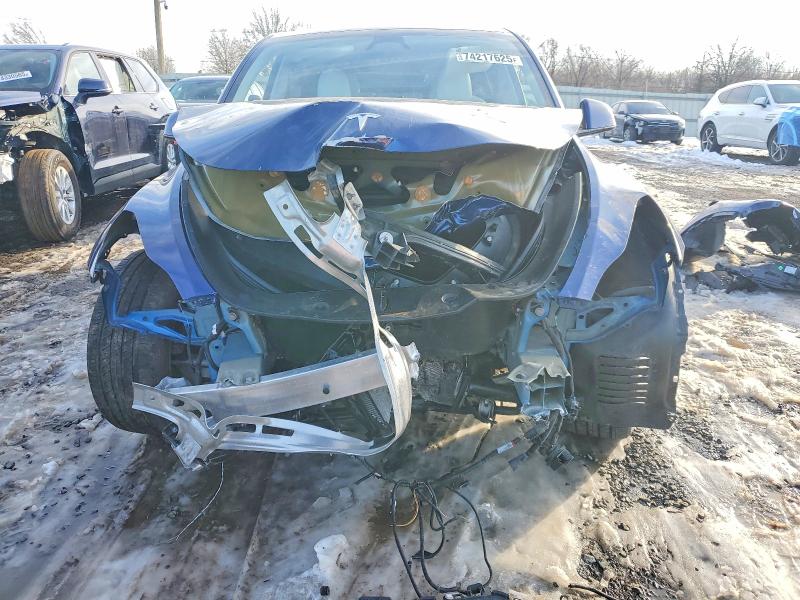 2023 Tesla Model Y მანქანა იყიდება აუქციონზე, vin: 7SAYGAEE4PF897654, აუქციონის ნომერი: 74217625