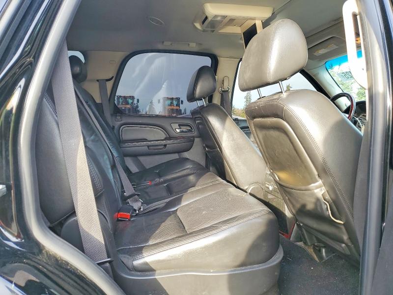 Продажа на аукционе авто 2009 Cadillac Escalade, vin: 1GYFK43569R268279, номер лота: 72400425