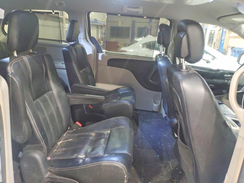 2015 Chrysler Town & Country მანქანა იყიდება აუქციონზე, vin: 2C4RC1CG2FR740256, აუქციონის ნომერი: 74364705