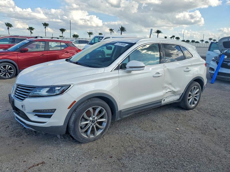 97678695 :رقم المزاد ، 5LMCJ1A94FUJ19967 vin ، 2015 Lincoln Mkc مزاد بيع