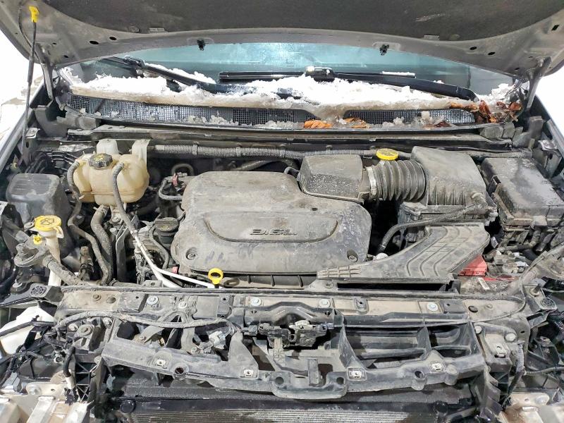 72307835 :رقم المزاد ، 2C4RC1DG9MR542902 vin ، 2021 Chrysler Voyager مزاد بيع