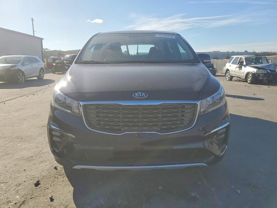 75729755 :رقم المزاد ، KNDMC5C17M6666785 vin ، 2021 Kia Sedona مزاد بيع