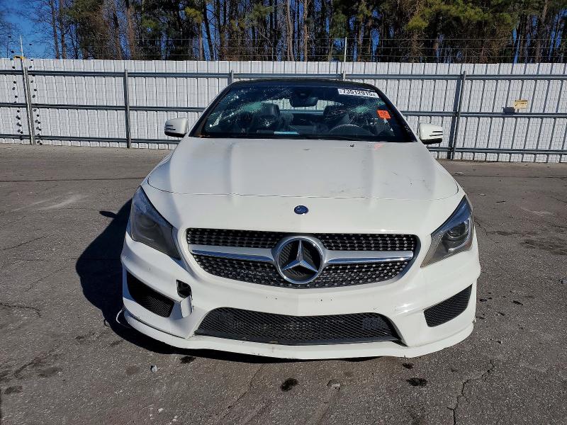 73512915 :رقم المزاد ، WDDSJ4EB8FN165268 vin ، 2015 Mercedes-benz Cla مزاد بيع