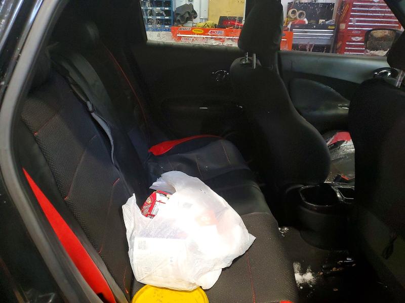 99046245 :رقم المزاد ، JN8AF5MV6FT560011 vin ، 2015 Nissan Juke مزاد بيع