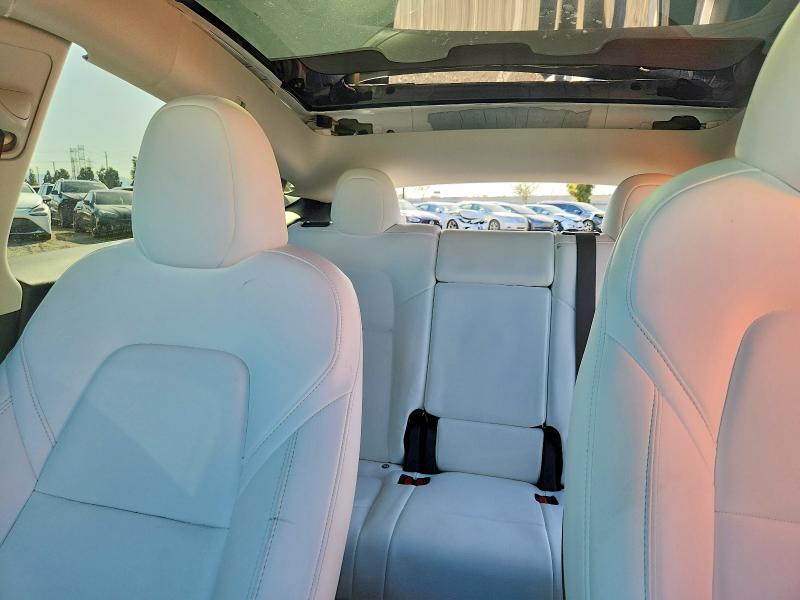 Продажа на аукционе авто 2023 Tesla Model Y, vin: 7SAYGDEDXPF977551, номер лота: 72856945