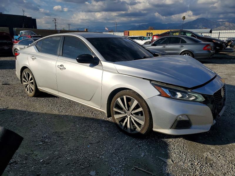 2019 Nissan Altima მანქანა იყიდება აუქციონზე, vin: 1N4BL4CV1KC191594, აუქციონის ნომერი: 99484205