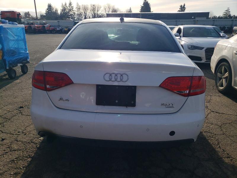 2011 Audi A4 მანქანა იყიდება აუქციონზე, vin: WAUFFAFLXBA066632, აუქციონის ნომერი: 99841025