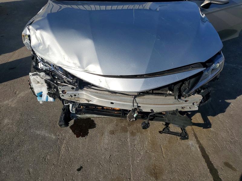 73383415 :رقم المزاد ، 4T1C31AKXMU027288 vin ، 2021 Toyota Camry Hybrid مزاد بيع