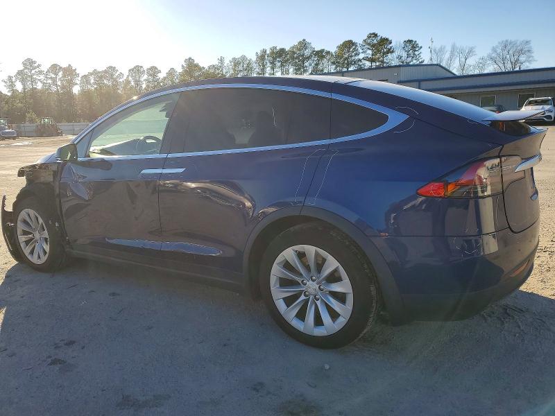 2019 Tesla Model X მანქანა იყიდება აუქციონზე, vin: 5YJXCDE24KF183804, აუქციონის ნომერი: 74330925