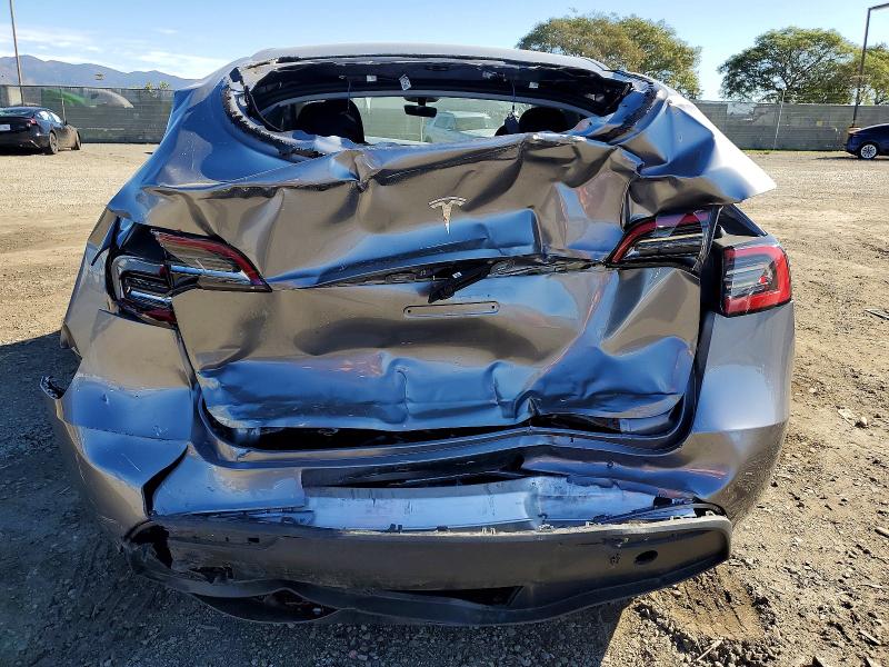 Продажа на аукционе авто 2025 Tesla Model Y, vin: 7SAYGDED8SF314150, номер лота: 97679005