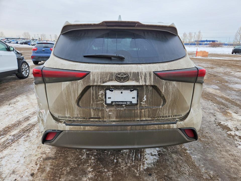 Продажа на аукционе авто 2022 Toyota Highlander, vin: 5TDFZRBH2NS214743, номер лота: 75507775