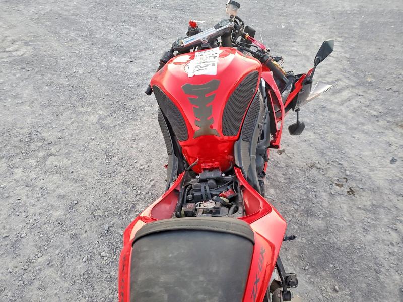 99133445 :رقم المزاد ، JKAZX4R11AA019121 vin ، 2010 Kawasaki Zx600 مزاد بيع