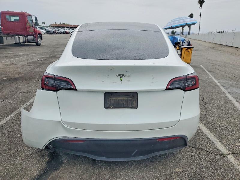 Продажа на аукционе авто 2024 Tesla Model Y, vin: 7SAYGDED7RF096969, номер лота: 98471605