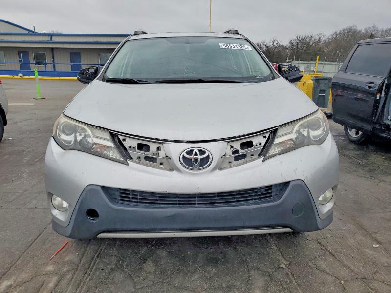 98931335 :رقم المزاد ، JTMWFREV5FD066482 vin ، 2015 Toyota Rav4 مزاد بيع