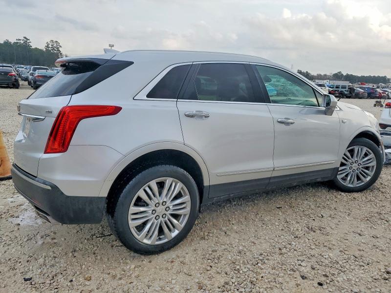 99040625 :رقم المزاد ، 1GYKNERS8JZ229979 vin ، 2018 Cadillac Xt5 Premiu مزاد بيع
