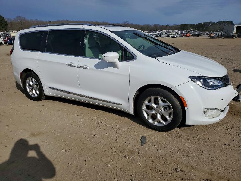 95220755 :رقم المزاد ، 2C4RC1EGXLR138682 vin ، 2020 Chrysler Pacifica مزاد بيع