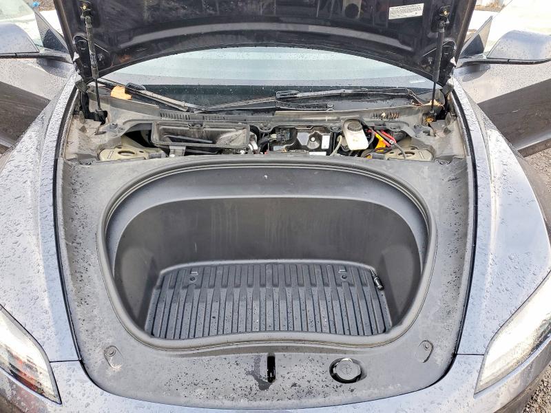 Auction sale of the 2024 Tesla Model 3, vin: LRW3E7EB6RC101084, lot number: 72655145