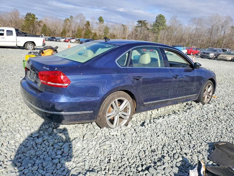 2015 Volkswagen Passat მანქანა იყიდება აუქციონზე, vin: 1VWCS7A35FC018880, აუქციონის ნომერი: 98150015