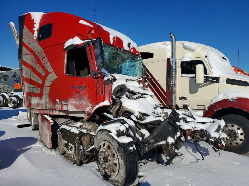 2015 Volvo Vnl მანქანა იყიდება აუქციონზე, vin: 4V4NC9TJ5FN917392, აუქციონის ნომერი: 74793155