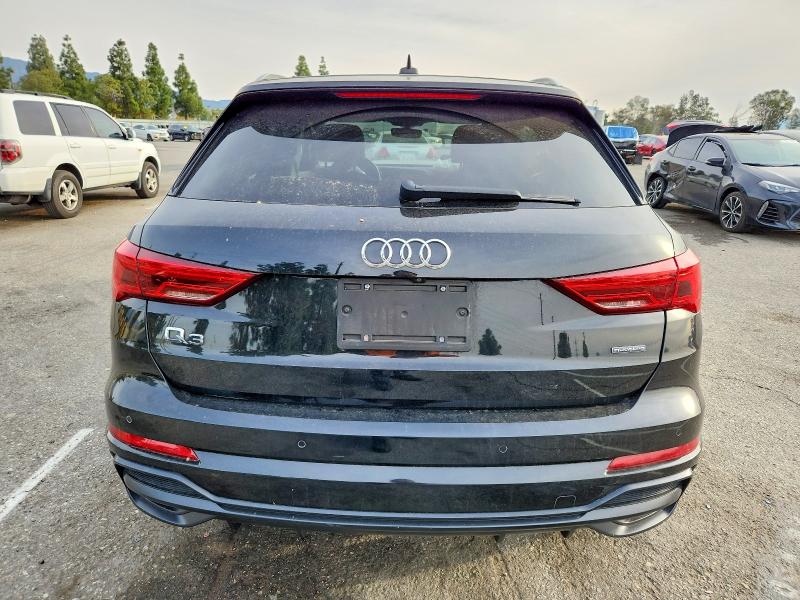 Продаж на аукціоні авто 2022 Audi Q3, vin: WA1DECF39N1028770, номер лоту: 75168105