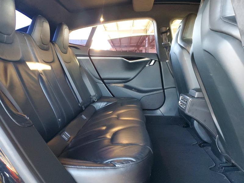 Продаж на аукціоні авто 2016 Tesla Model S, vin: 5YJSA1E26GF130558, номер лоту: 98817175