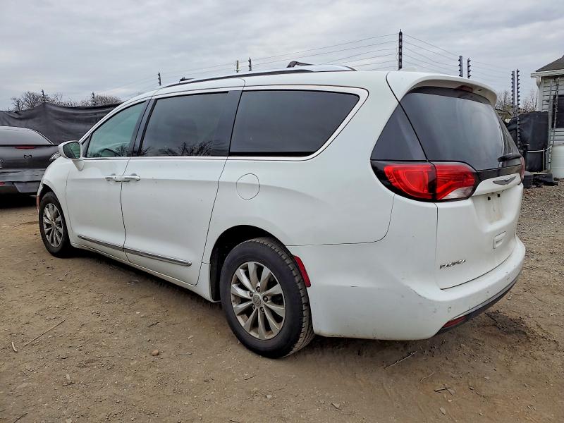 2019 Chrysler Pacifica მანქანა იყიდება აუქციონზე, vin: 2C4RC1BG8KR539943, აუქციონის ნომერი: 98865015