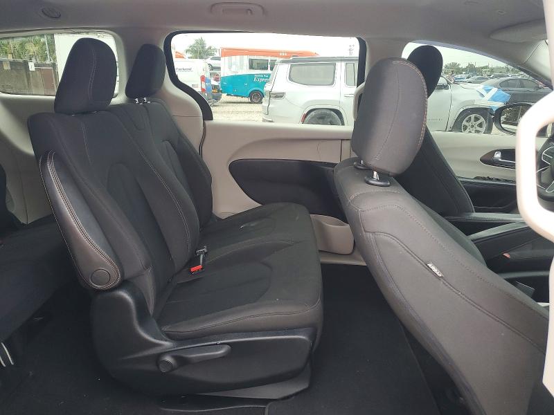 Продажа на аукционе авто 2018 Chrysler Pacifica L, vin: 2C4RC1AG0JR120940, номер лота: 73057515